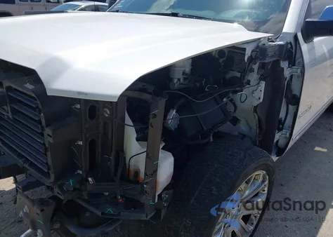 2018 GMC Sierra 1500 Denali z USA, uszkodzony, nr VIN 3GTU2PEJ3JG332999